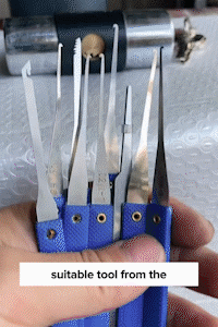 Broken Key Extractor Set - Effortlessly remove broken keys from any lock!